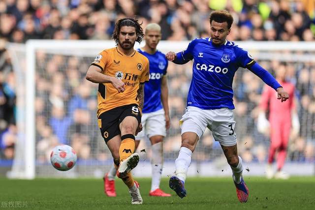 2026石屏异龙湖马拉松落幕 6000名选手体验独特赛道